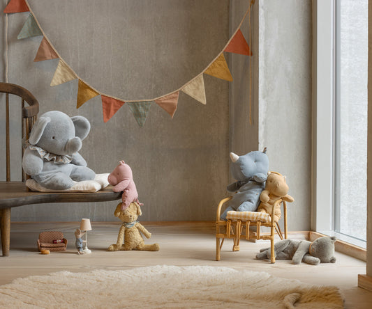 Safari friends Rhino, medium- Dusty Blue