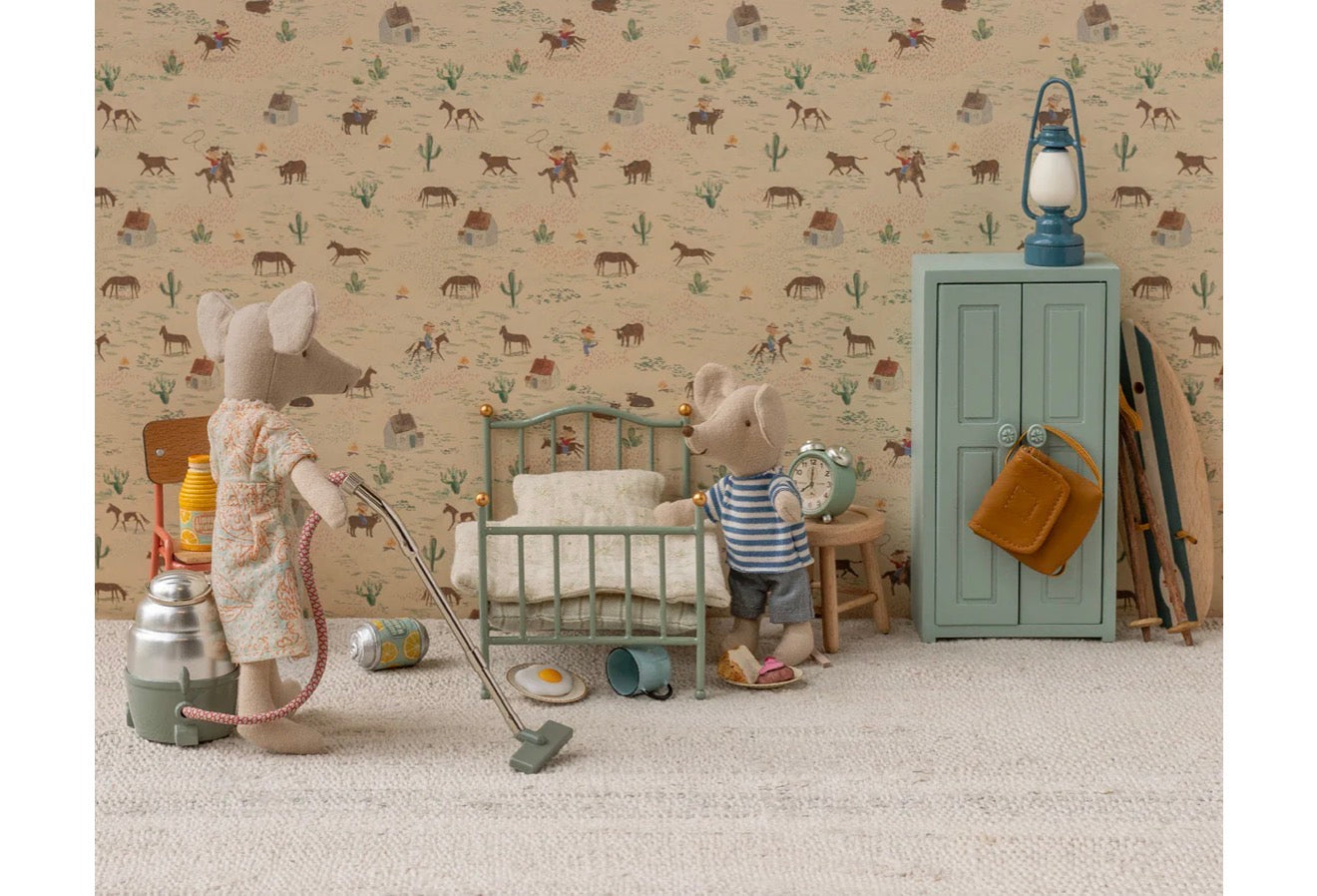 Mouse Vintage Single Bed- Mint