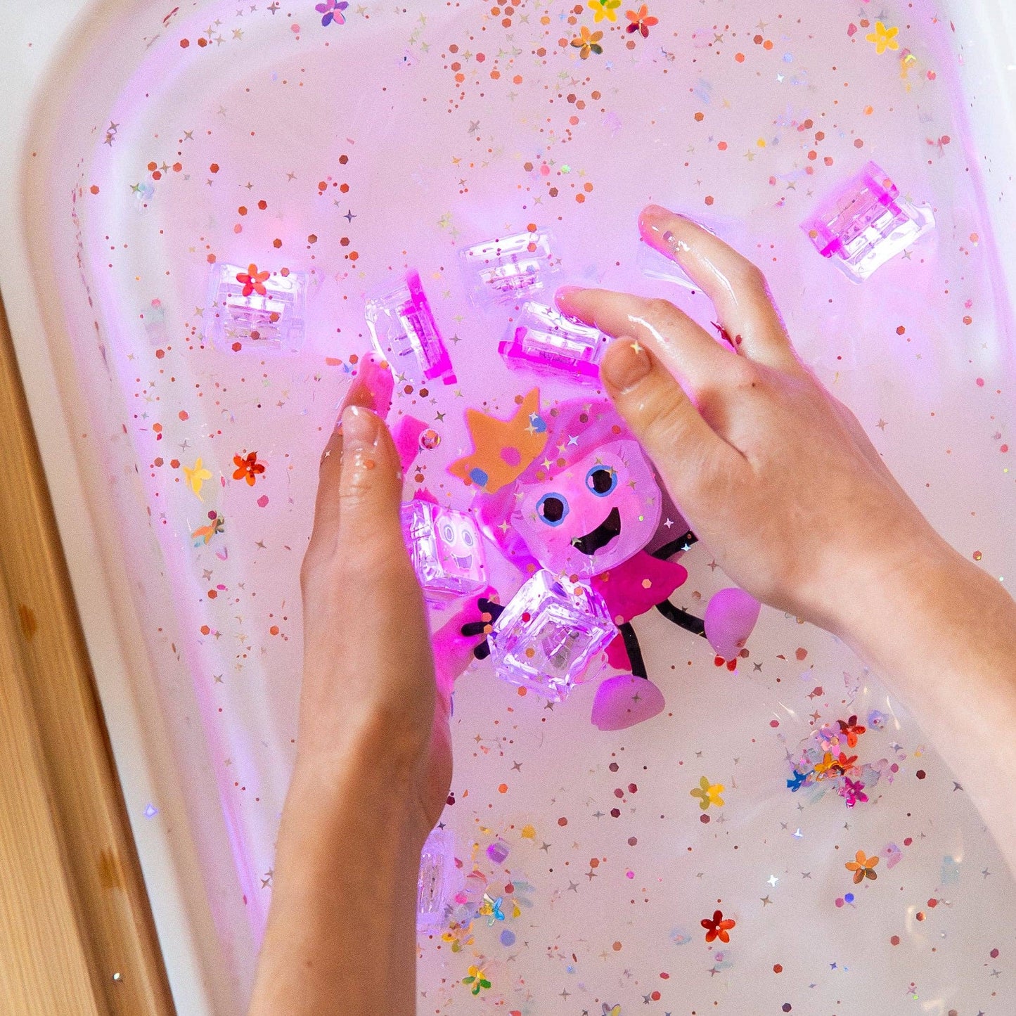 Glo Pals Princess Ida Light Up Cubes