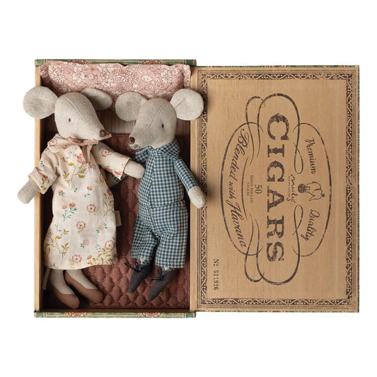 Maileg Grandma & Grandpa Mouse in Cigar Box — Collectible Gift Set