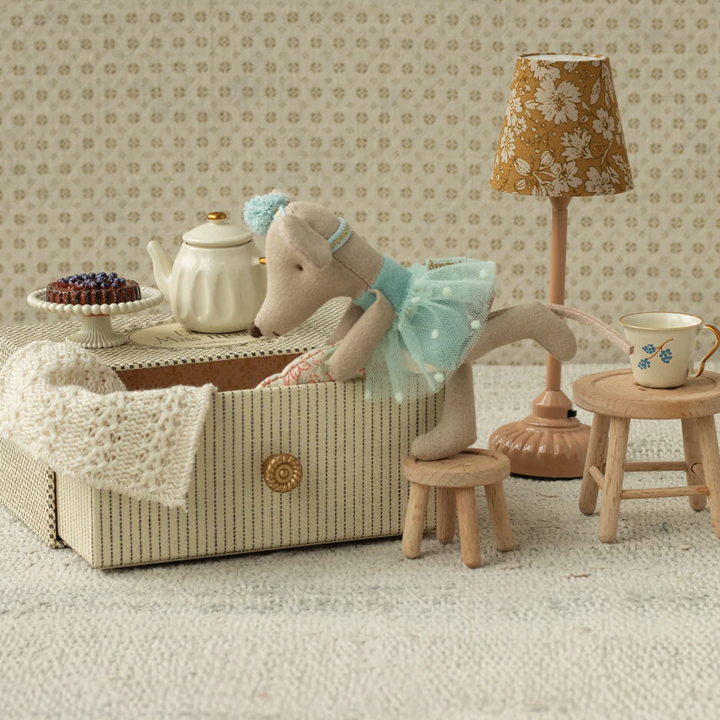 Maileg Little Sister Dance Mouse in Daybed — Collectible & Gift for Girls