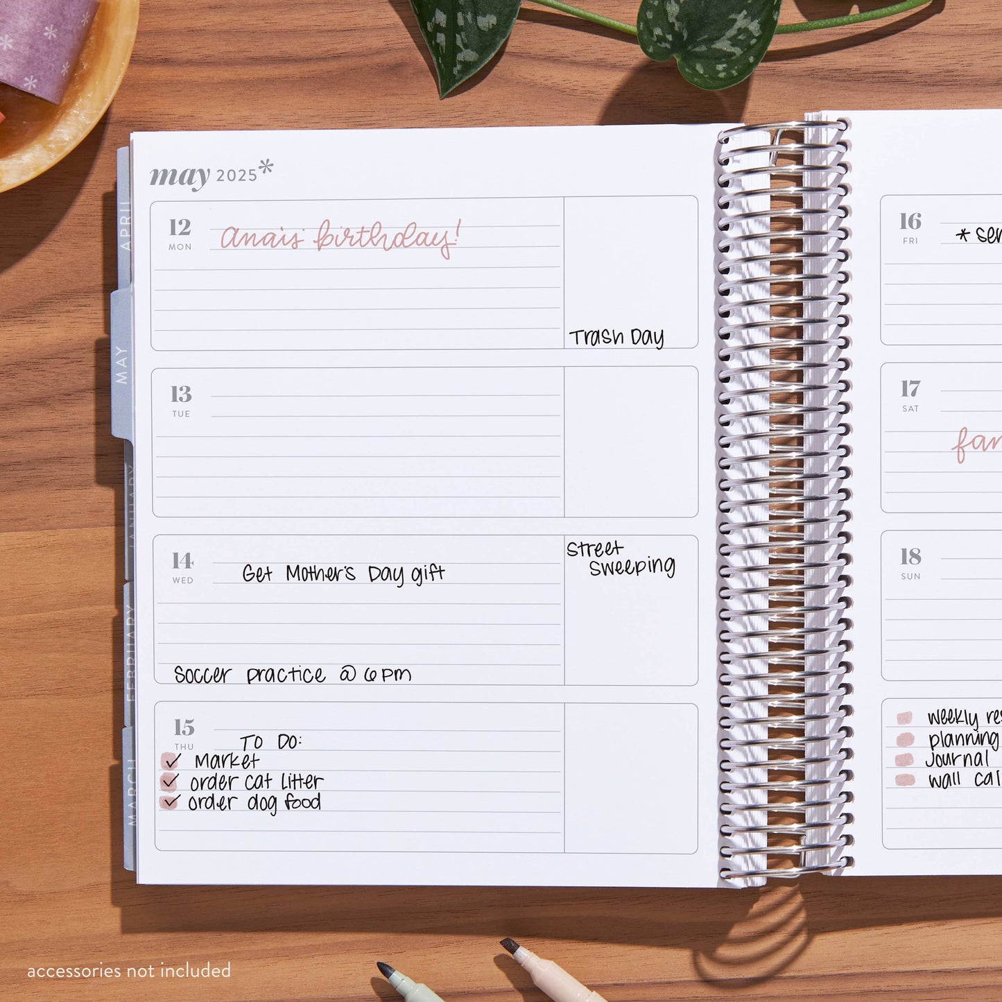 7x9 Horizontal Life Planner - Popping Petals design