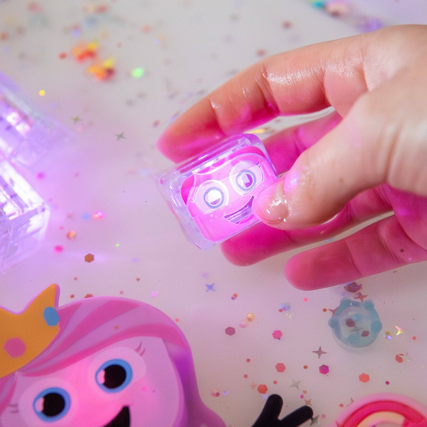 Glo Pals Princess Ida Light Up Cubes