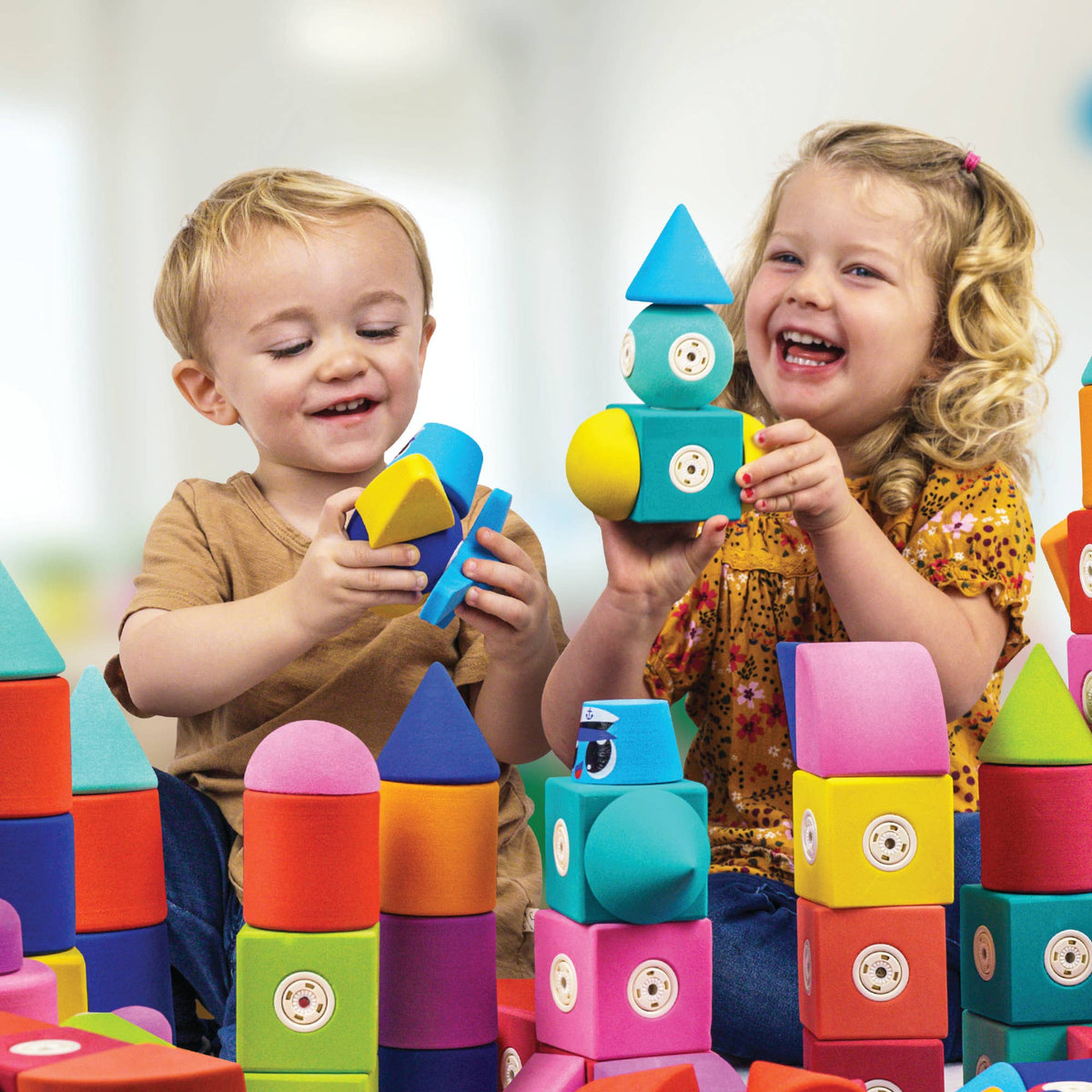 Blockaroo Magnetic Foam Blocks, 35-Pc Castle Set, Ages 3+