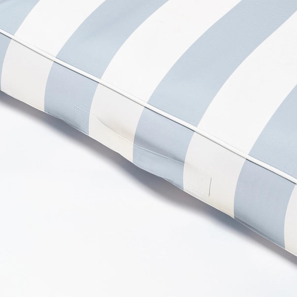 Luxe Lie on Lounger