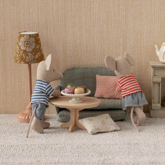 Maileg Oval Coffee Table Mouse in Nature — Miniature Dollhouse Furniture