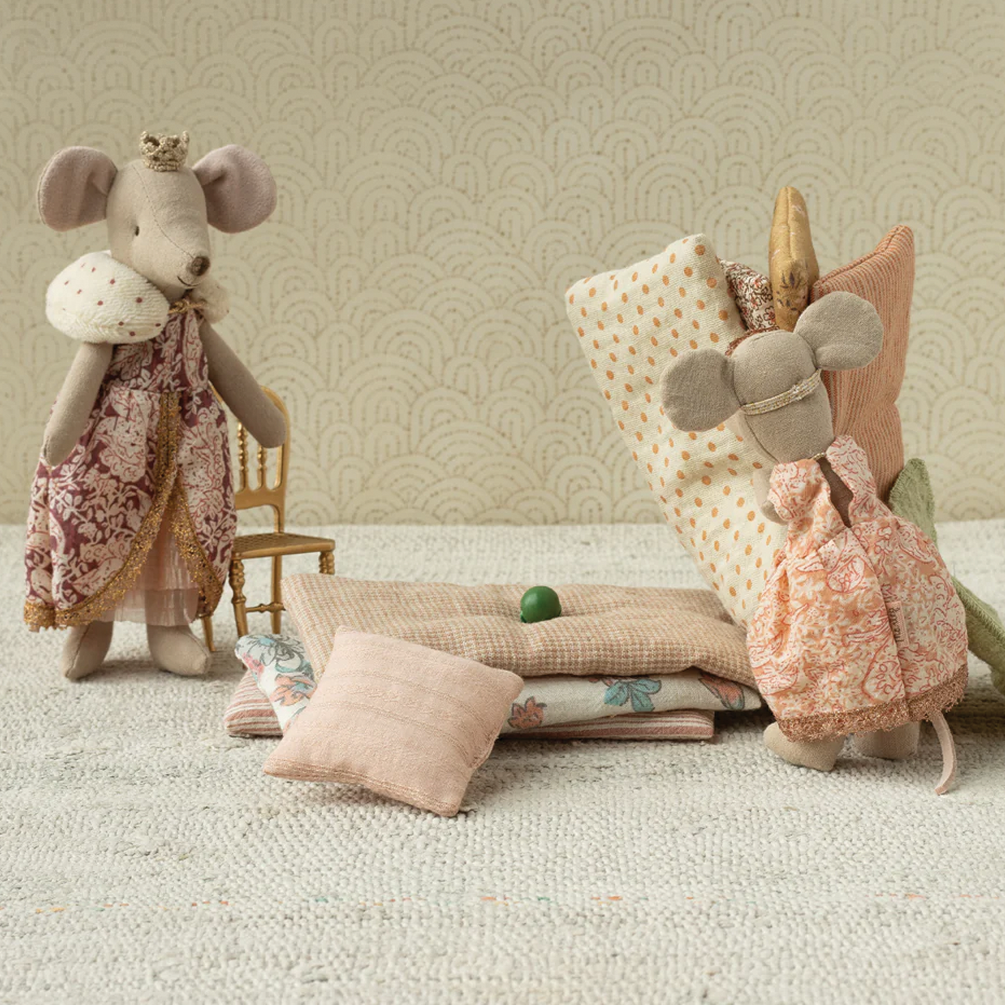 Maileg Princess and the Pea Big Sister Mouse — Collectible & Gift for Girls