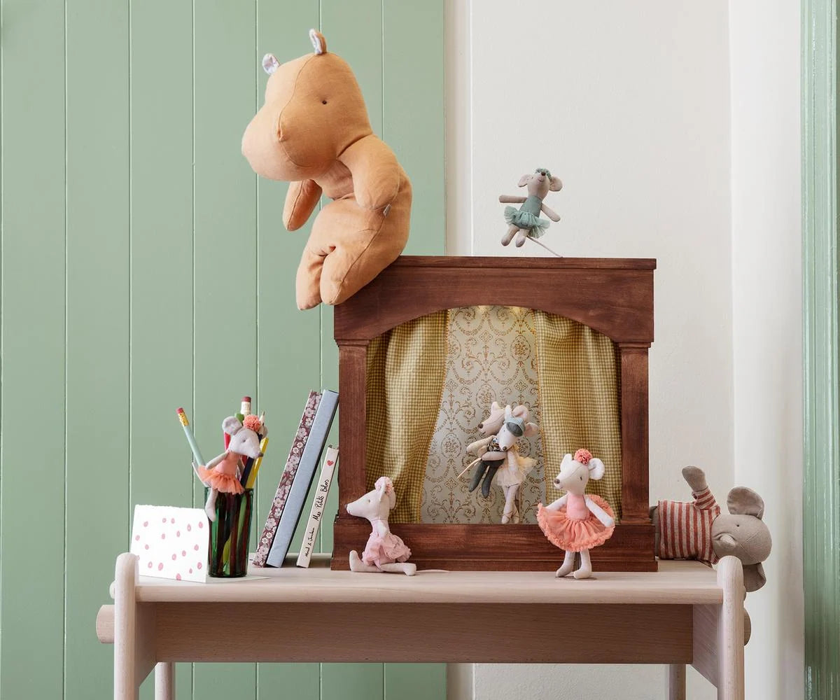 Maileg Safari Friends, Hippo, Medium - Vintage Yellow